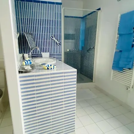 Du Moulin - Plein Centre - Spacieux 2p - 1er Etage Maison De Pecheur A 100m De La * לה קרוטואה